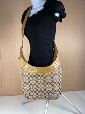 Coach Bleecker Signature Hobo Shoulder Bag Khaki Brown Patent & Canvas COA